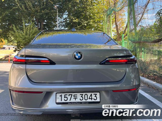 BMW 7-Series 740i sDrive Design Pure Excellence Individual — пробег 35 400 км — фото 4 из 5