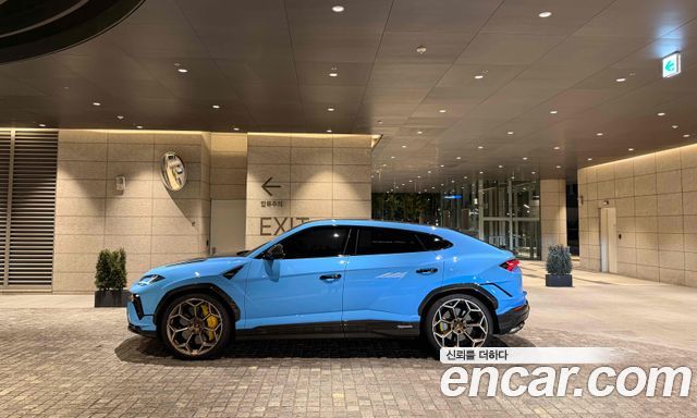 Lamborghini Urus 4.0 V8 Performante — пробег 12 000 км — фото 3 из 5