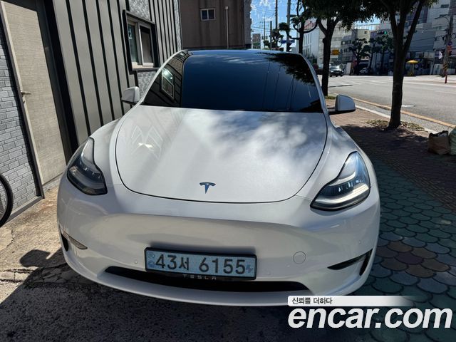 Tesla Model Y Standard Range RWD — пробег 103 200 км — фото 3 из 5