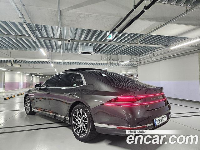 Genesis G90 Gasoline 3.5 Turbo AWD — пробег 70 393 км — фото 4 из 5