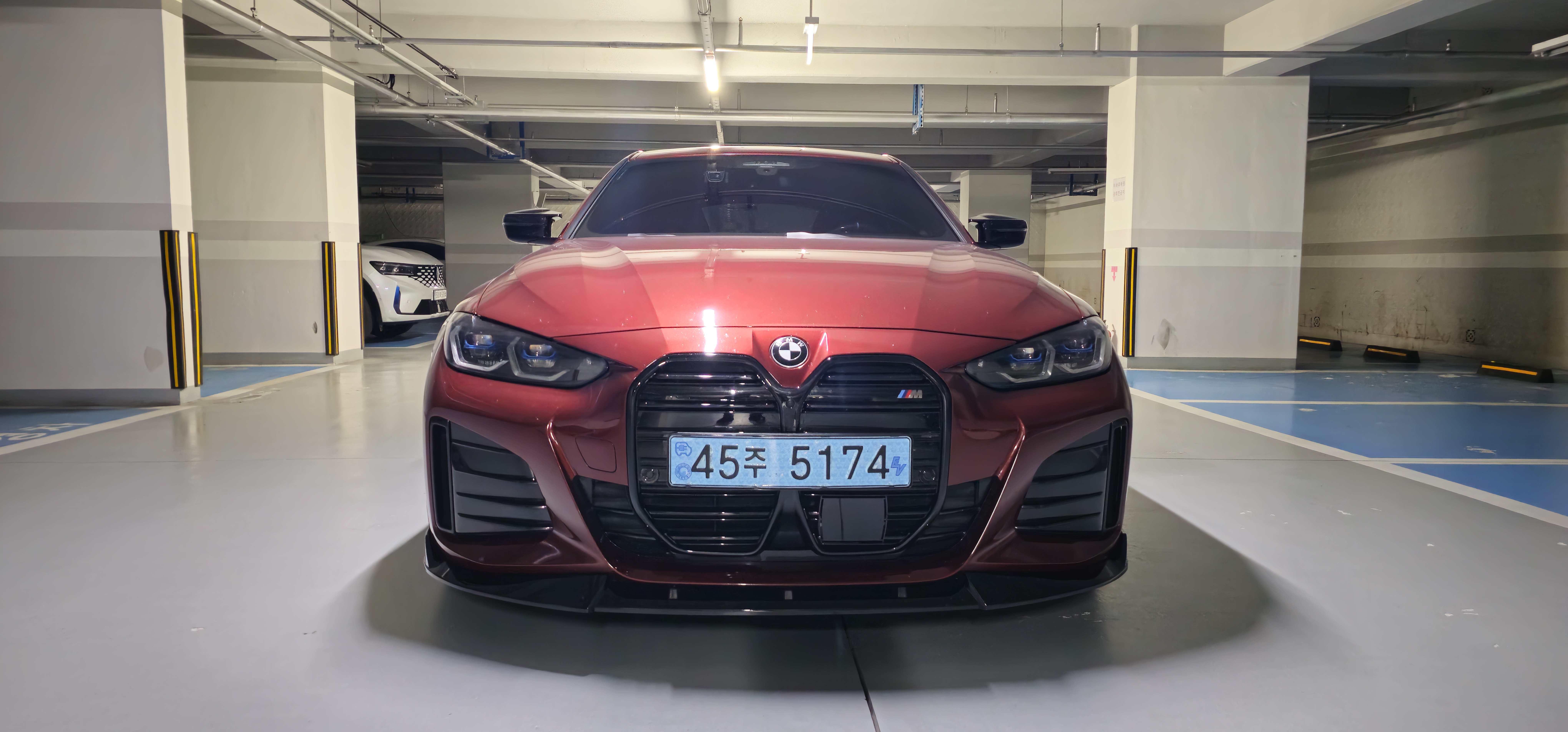 BMW i4 из Кореи Encar