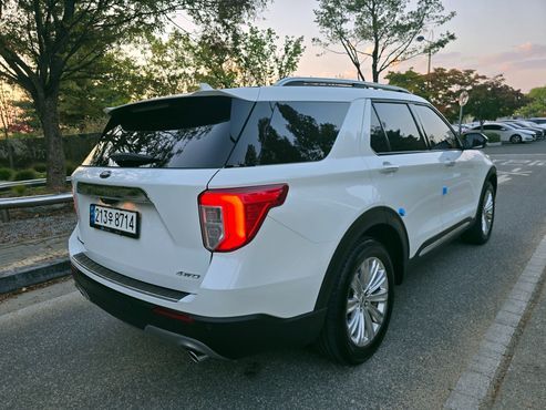 Ford Explorer 2.3 LimIted 4WD — пробег 64 260 км — фото 2 из 5