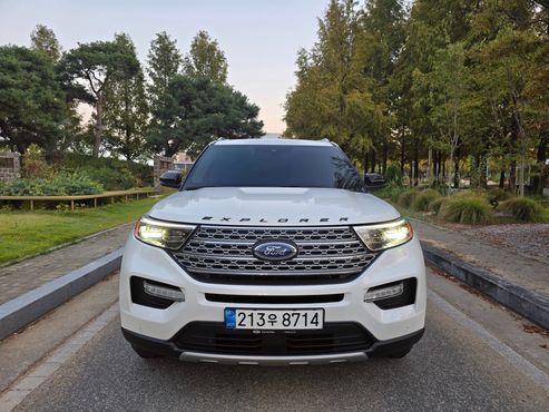 Ford Explorer 2.3 LimIted 4WD — пробег 64 260 км — фото 3 из 5