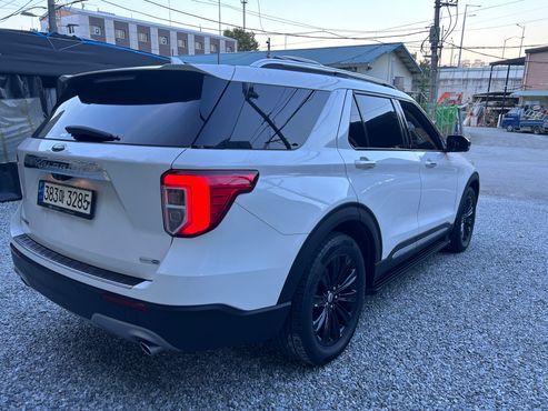 Ford Explorer 2.3 LimIted 4WD — пробег 110 000 км — фото 4 из 5