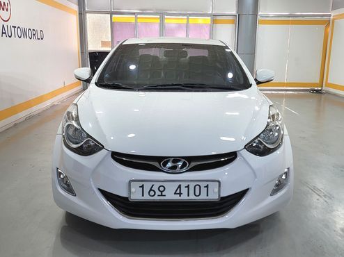 Hyundai AVANTE M16 GDI Premier — пробег 123 824 км — фото 2 из 5