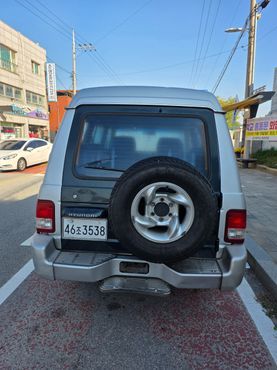 Hyundai Galloper 9-Seater V6 LPG — пробег 175 000 км — фото 3 из 5