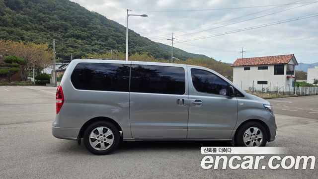 Hyundai Starex Wagon 12-Seater Smart — пробег 110 225 км — фото 5 из 5