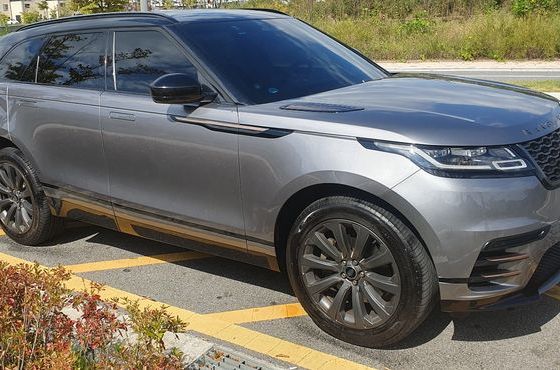 Land Rover Range Rover Velar 2.0 P250 R-Dynamic SE — пробег 78 000 км — фото 4 из 5