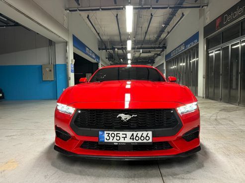 Ford Mustang 2.3 EcoBoost Premium Coupe — пробег 9 683 км — фото 1 из 5