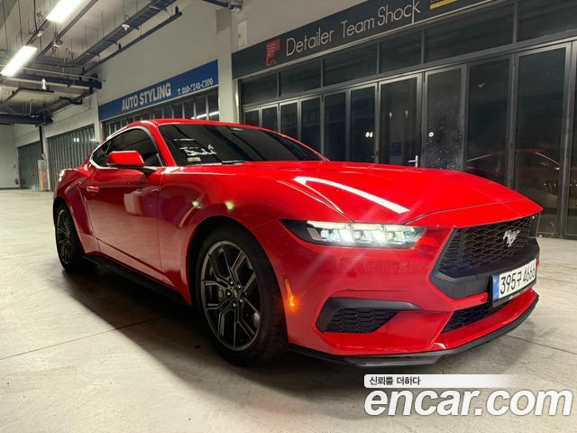 Ford Mustang 2.3 EcoBoost Premium Coupe — пробег 9 683 км — фото 3 из 5