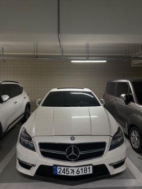 Mercedes-Benz CLS-Class CLS63 AMG — пробег 53 000 км — фото 1 из 5
