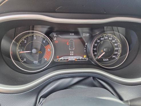 Jeep Cherokee 2.0 Diesel LIMITED 4WD — пробег 87 000 км — фото 3 из 5