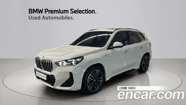 BMW X1 xDrive 20i M Sport — пробег 16 901 км — фото 1 из 4