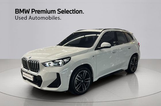 BMW X1 xDrive 20i M Sport — пробег 16 901 км — фото 1 из 4