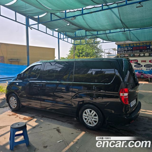 Hyundai Starex Van 5-Seater Modern — пробег 142 000 км — фото 3 из 5