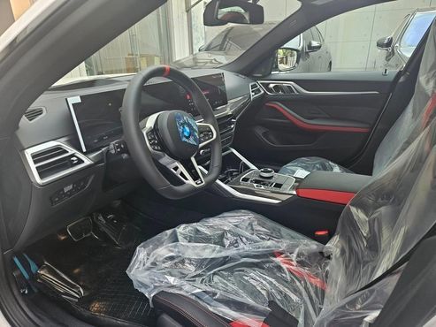 BMW i4 M60 Pro — пробег 24 000 км — фото 5 из 5