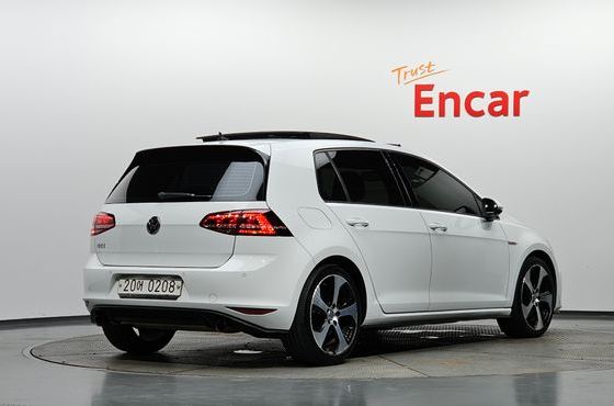 Volkswagen Golf 2.0 GTI Extreme Edition — пробег 126 745 км — фото 2 из 5