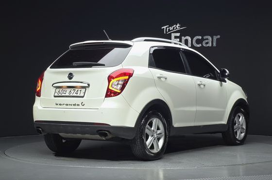 Ssangyong KORANDO 2.0 RX 2WD DLX — пробег 168 866 км — фото 2 из 5
