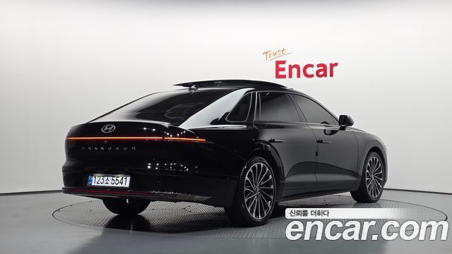 Hyundai Grandeur Calligraphy — пробег 67 700 км — фото 2 из 5