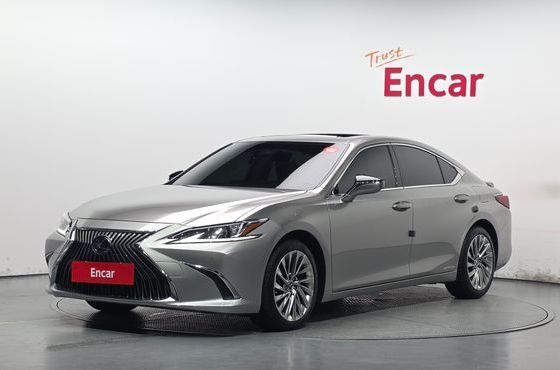 Lexus ES Luxury Plus — пробег 153 535 км — фото 1 из 5