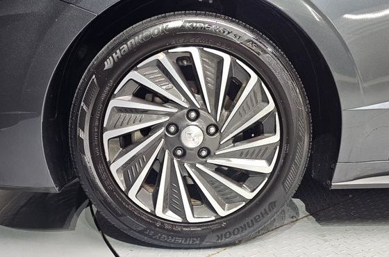 Hyundai Sonata Premium Plus — пробег 36 031 км — фото 5 из 5