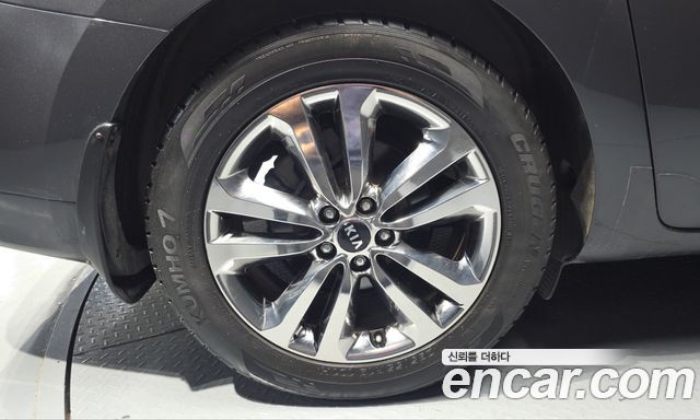 Kia Carnival 9-seater Prestige — пробег 179 429 км — фото 5 из 5