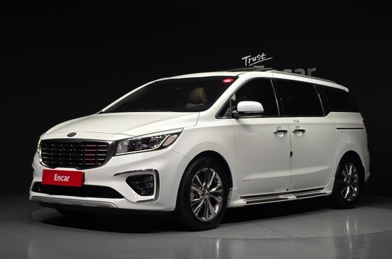 Kia Carnival 9-Seater Prstige — пробег 106 171 км — фото 1 из 5