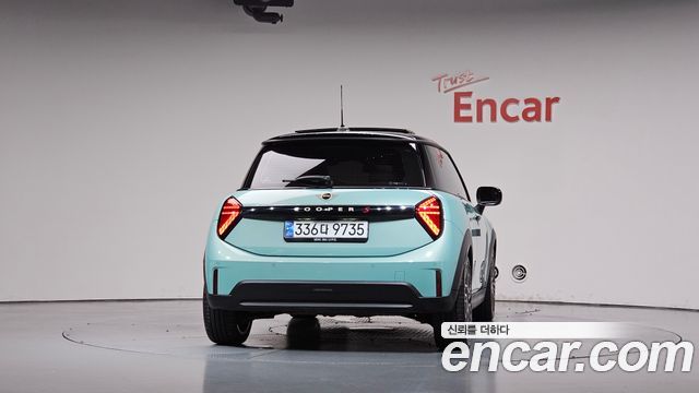 Mini Cooper Favoured — пробег 40 954 км — фото 4 из 5