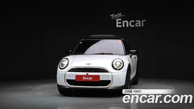 Mini Cooper Classic Third Generation — пробег 7 004 км — фото 3 из 5