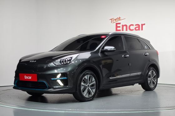 Kia Niro Prestige — пробег 145 833 км — фото 1 из 5