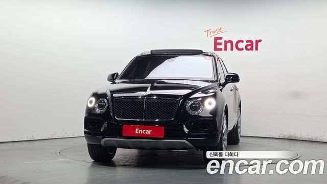 Bentley Bentayga 4.0 V8 — пробег 90 536 км — фото 3 из 5