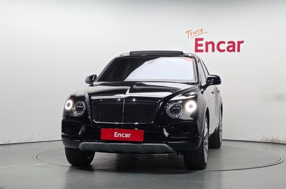Bentley Bentayga 4.0 V8 — пробег 90 536 км — фото 3 из 5