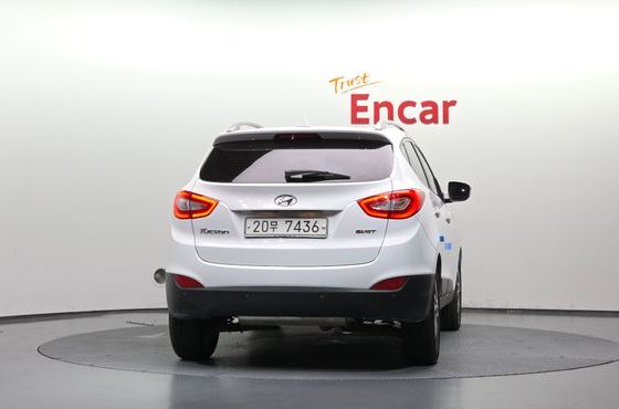 Hyundai Tucson Diesel(e-VGT) 2WD Premium — пробег 214 656 км — фото 4 из 5