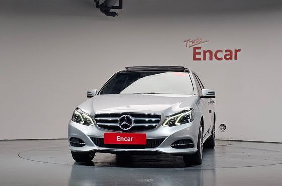 Mercedes-Benz E-Class E300 Avangard — пробег 67 376 км — фото 3 из 5