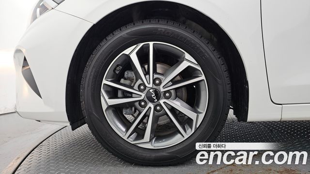 Kia K3 из Кореи Encar