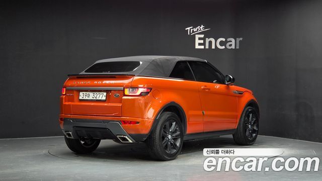Land Rover Range Rover Evoque 2.0 TD4 SE Dynamic Convertible — пробег 100 918 км — фото 2 из 5