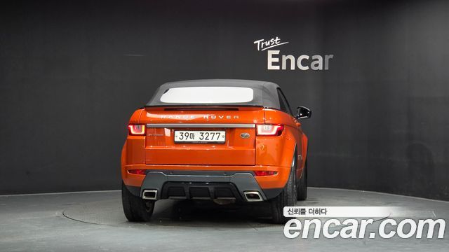 Land Rover Range Rover Evoque 2.0 TD4 SE Dynamic Convertible — пробег 100 918 км — фото 4 из 5