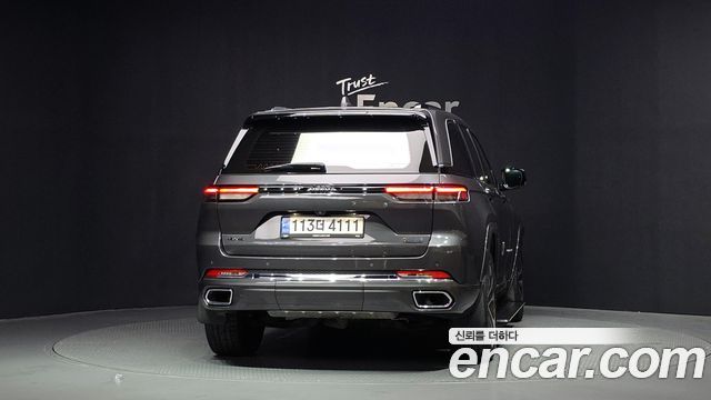 Jeep Cherokee 3.6 Overland — пробег 24 800 км — фото 4 из 5