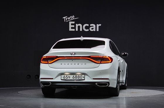 Hyundai Grandeur 2.4 Premium — пробег 139 534 км — фото 4 из 5