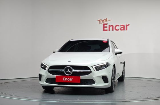 Mercedes-Benz A-Class A220 Hatchback — пробег 37 139 км — фото 3 из 5