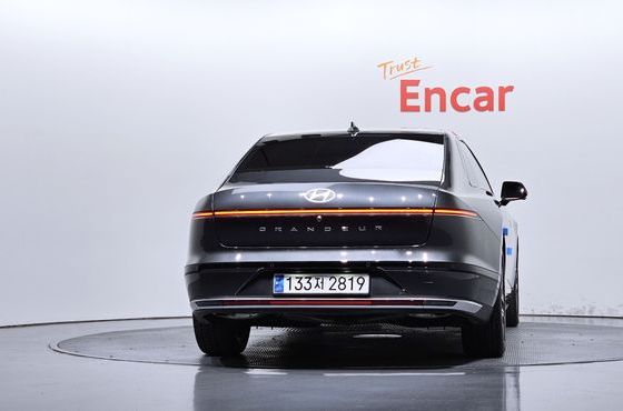 Hyundai Grandeur Premium — пробег 94 698 км — фото 4 из 5