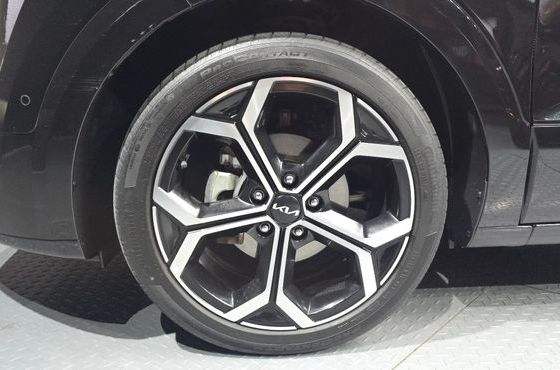 Kia Niro Signature — пробег 63 328 км — фото 5 из 5