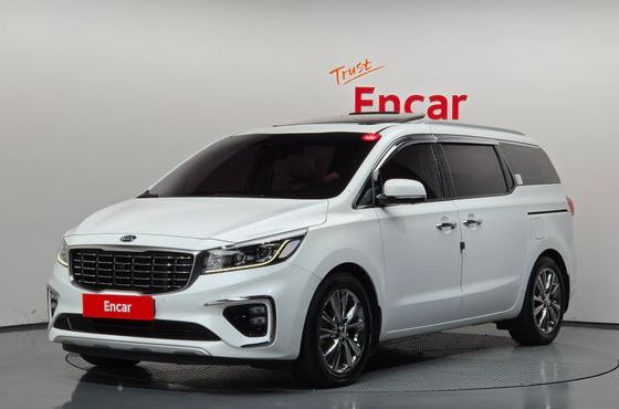 Kia Carnival 9-Seater Noblesse Special — пробег 205 557 км — фото 1 из 5