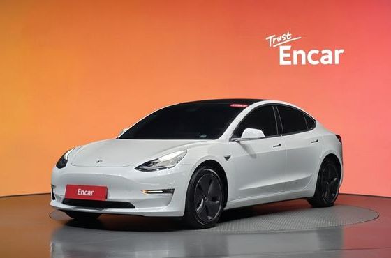 Tesla Model 3 Long Range AWD — пробег 115 833 км — фото 1 из 5