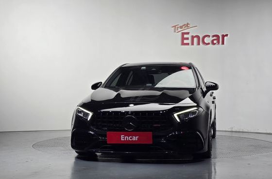 Mercedes-Benz A-Class AMG A45 4MAITC+ Hatchback — пробег 33 615 км — фото 3 из 5