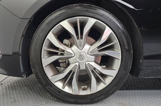 Hyundai Sonata 2.0 Premium — пробег 155 268 км — фото 5 из 5