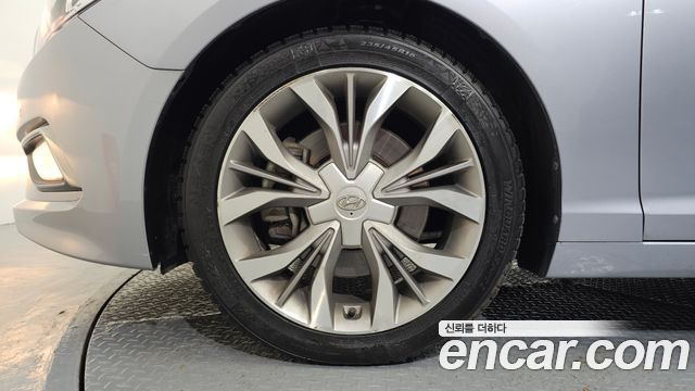 Hyundai Sonata 1.7 Diesel Smart Special — пробег 126 915 км — фото 5 из 5