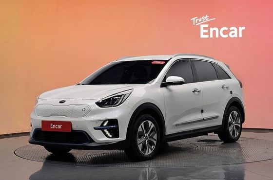 Kia Niro Noblesse — пробег 90 682 км — фото 1 из 5
