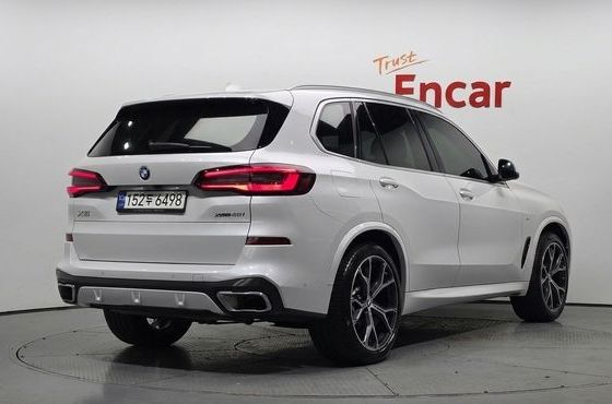BMW X5 xDrive 40i M Sport — пробег 39 135 км — фото 2 из 5