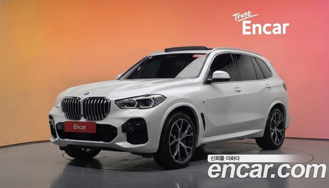 BMW X5 xDrive 40i M Sport — пробег 39 135 км — фото 1 из 5